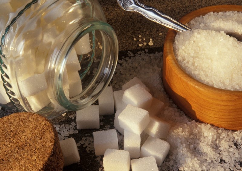 Kad vidite što šećer radi našem tijelu, odmah ćete ga se odreći!
