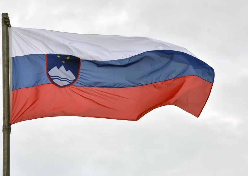 Slovenska 'loša banka' predlaže osnivanje novog državnog avioprijevoznika