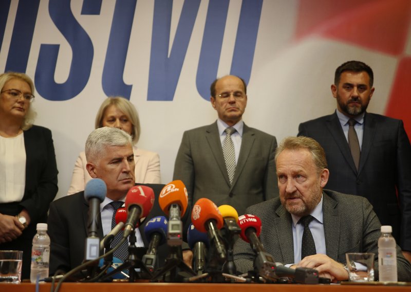 'U BiH treba izmijeniti izborni zakon kako bi se spriječilo preglasavanje Hrvata'