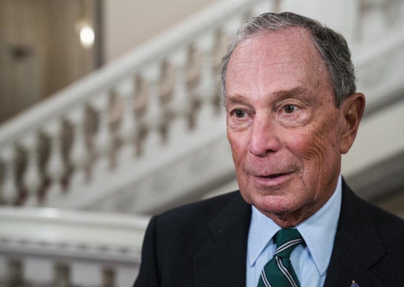 Milijarder Bloomberg razmišlja o ulasku u utrku za demokratsku predsjedničku nominaciju