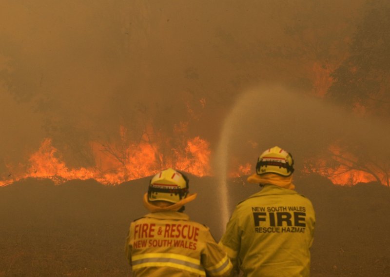 Australijom haraju požari: Dvoje mrtvih, strahuje se da će biti još žrtava