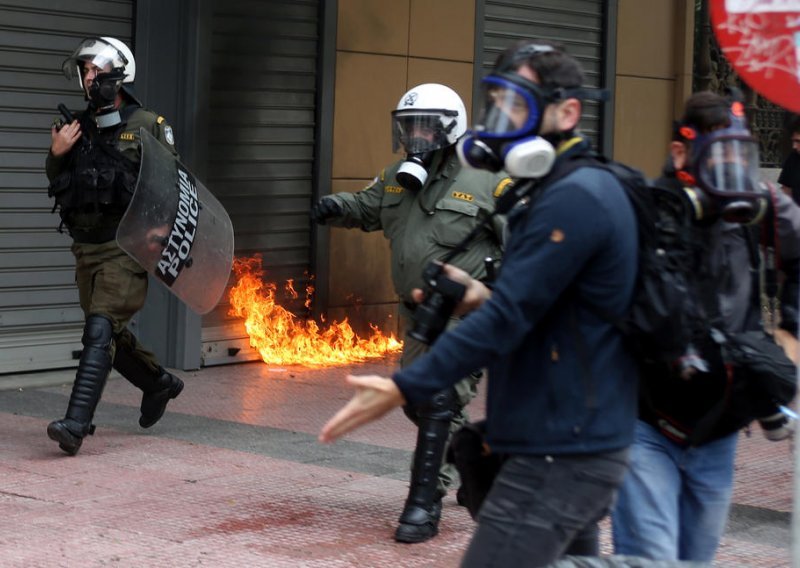 Velika protuteroristička operacija protiv grupa krajnje ljevice u Grčkoj