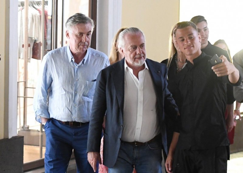 Kontroverzni predsjednik Napolija bijesan na igrače: Sve ću vas prodati