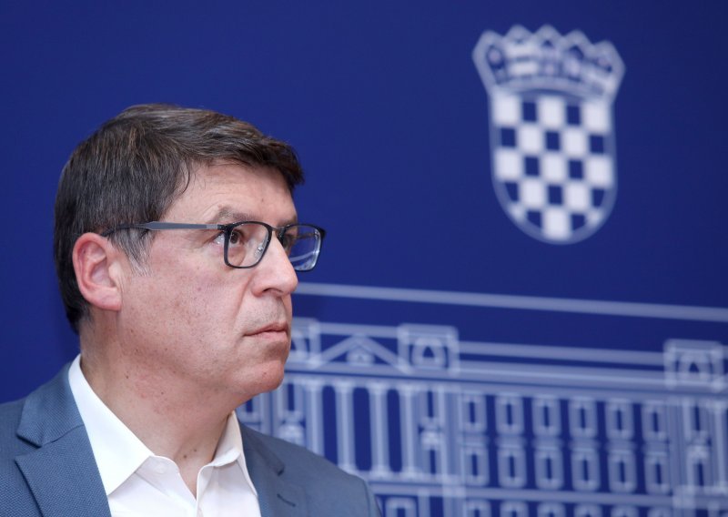 Jovanović: Oporba uz pomoć medija spriječila srozavanje digniteta Sabora