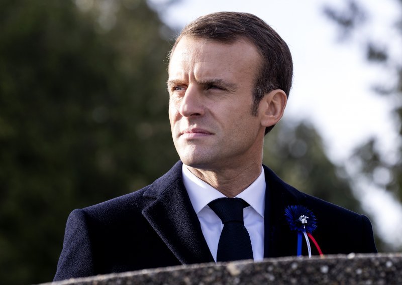 Macron spreman poboljšati prijedlog mirovinske reforme