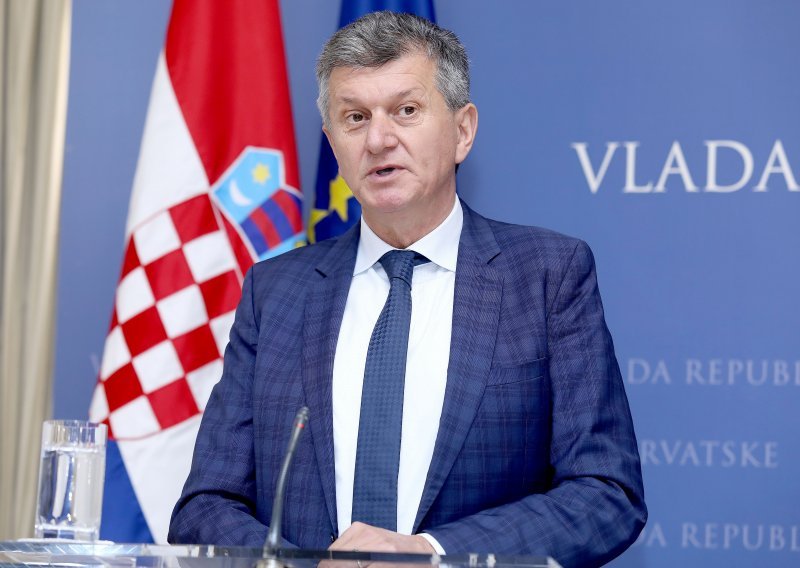 Kujundžić: Djeca trpe štetu zbog štrajka, učitelji se trebaju vratiti na posao