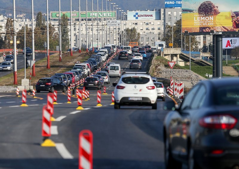 Oprez, u subotu će promet oko rotora zaustavljati policija, sljedeći tjedan zatvara se Jadranski most