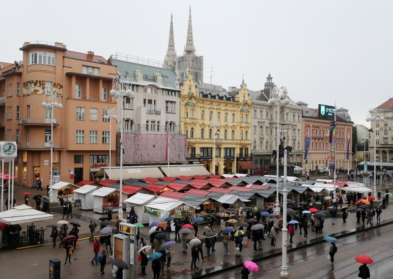 Kućice na Jelačić placu od Bandićevog vozača preuzima tvrtka koja je na udaru Uskoka