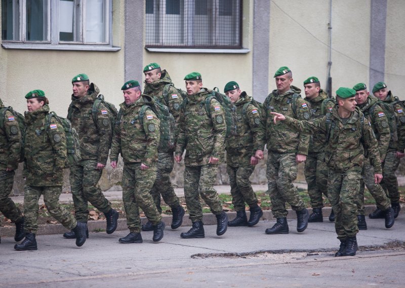 U počast stradavanja Škabrnje hodnja pripadnika Pauka od Knina do Škabrnje