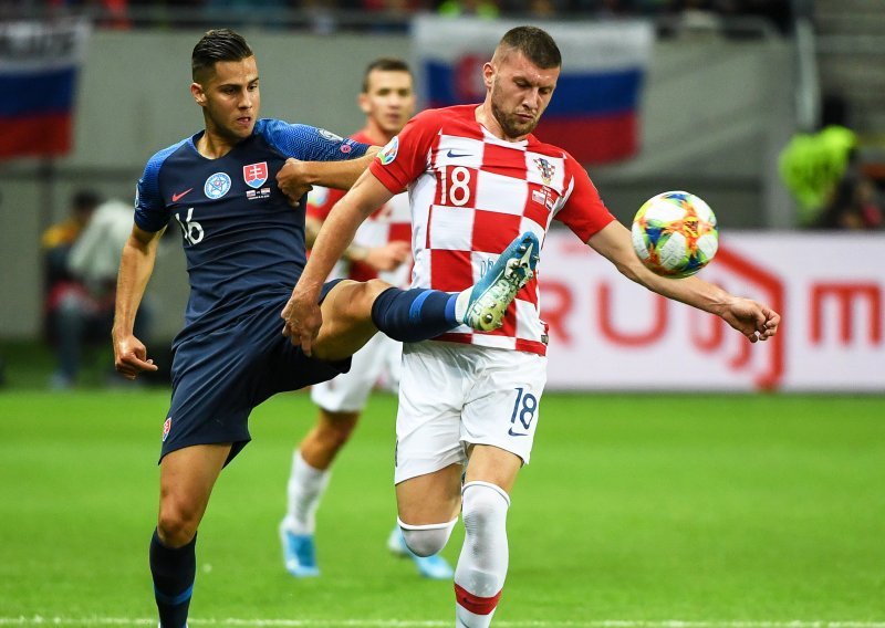 [ANKETA] Hoće li Hrvatska nakon utakmice sa Slovačkom ići na Euro 2020. ili će nas gosti ipak udaljiti od velikog natjecanja?