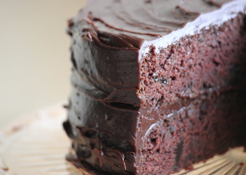 Slasna čokoladna torta kakvu morate probati