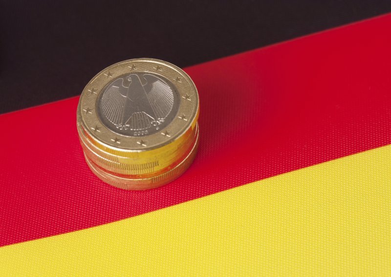 Njemački BDP u 2015. porastao 1,7 posto, premašio 3.000 mlrd eura