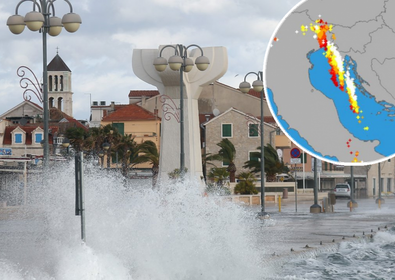 Senzor bilježi tisuće munja: Fronta brzo protutnjala kroz Istru, napreduje prema unutrašnjosti i Dalmaciji