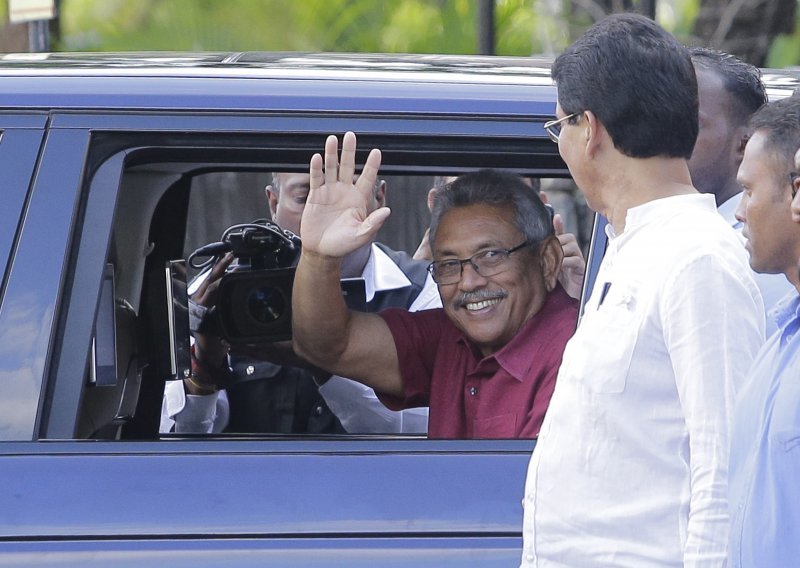 Novi predsjednik Šri Lanke obećao zaštititi zemlju od terorista