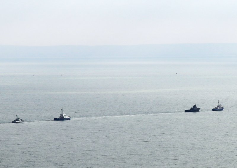 Rusija vratila zaplijenjene ukrajinske ratne brodove