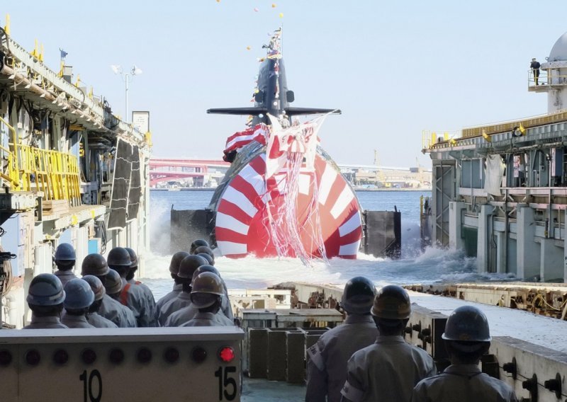Japan ima novu opaku podmornicu, pokreće je tehnologija koju već imate u smartfonu