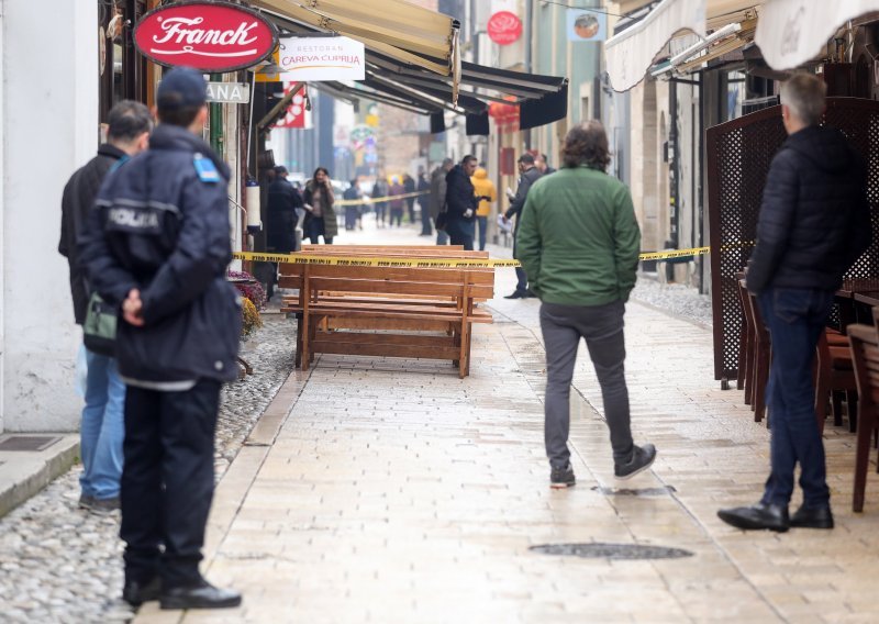 U pucnjavi na sarajevskoj Baščaršiji jedna je žena ranjena, policija traga za počiniteljem