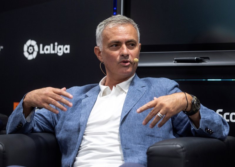 Otkriveno koliko će Jose Mourinho zarađivati u svojem novom klubu: Samo je jedan trener na svijetu plaćeniji od Portugalca