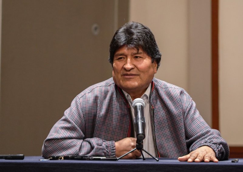 Izdan uhidbeni nalog za bivšeg bolivijskog predsjednika Moralesa