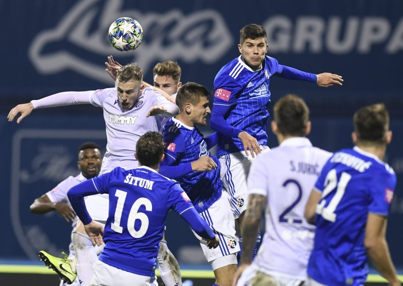 Dinamo je dominirao i stvarao šanse, a Hajduk je do boda došao iz penala, svog jedinog udarca na gol