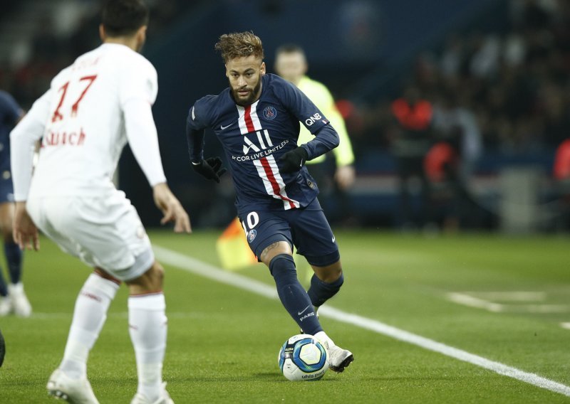 Neymar se vratio nakon dvomjesečne pauze, PSG lako svladao Lille