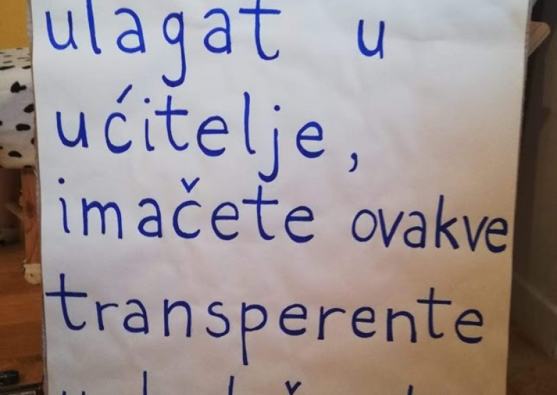 Ovo su transparenti koje su spremili učitelji i nastavnici: Od 'nepismene poruke' do poziva: Andrej, oženi me!