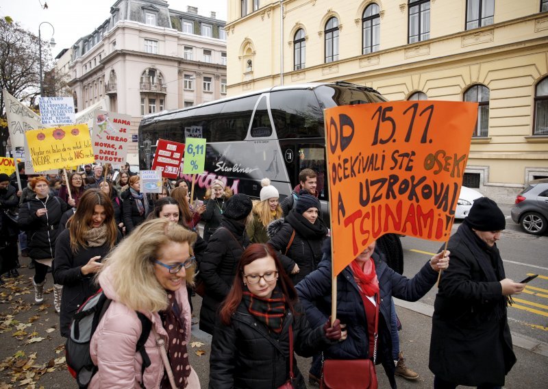 Na sjeveru i u Dalmaciji škola će završiti tek 26. lipnja