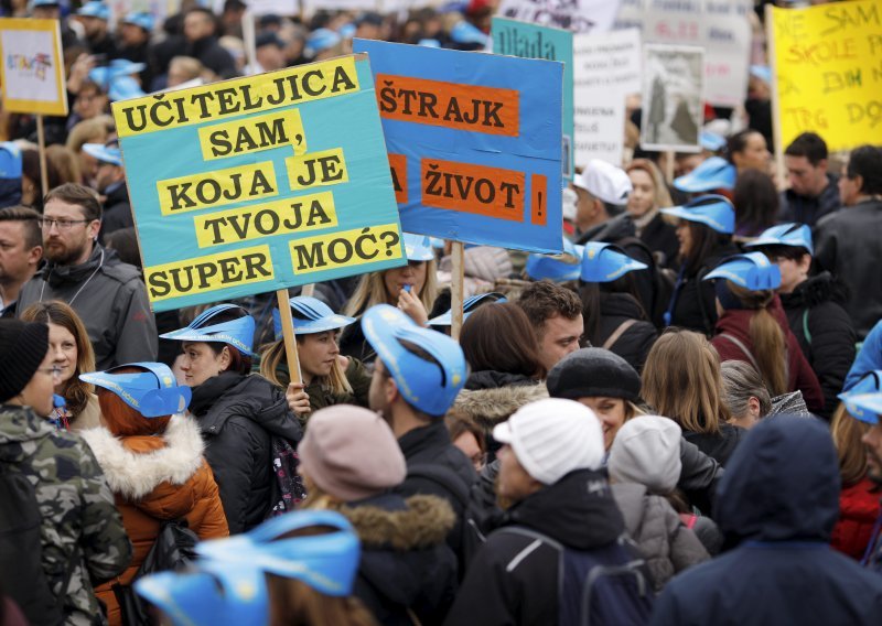 Što o štrajku misle građani i kako bi roditelji riješili nadoknadu nastave?