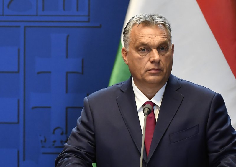 Orban u Osijeku svratio na burek