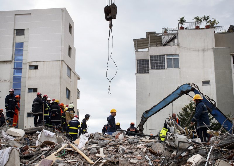 U Albaniji počela uhićenja odgovornih za stradale u katastrofalnom potresu