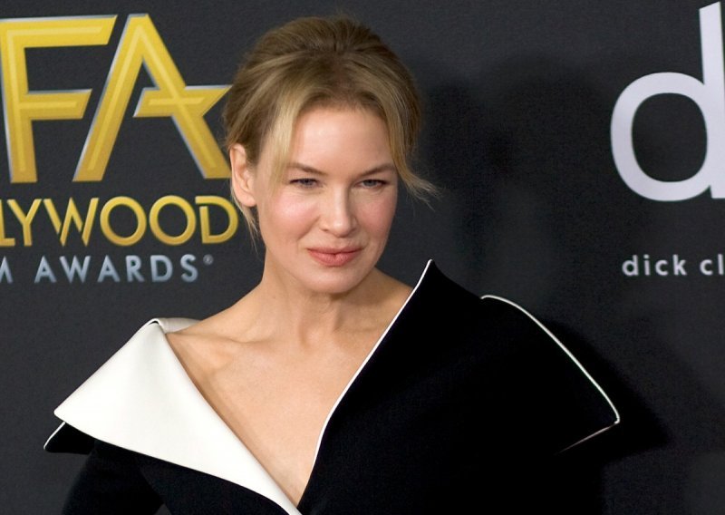 Renee Zellweger vjerna je ovoj torbi punih 16, a kultnim tenisicama posljednjih 20 godina