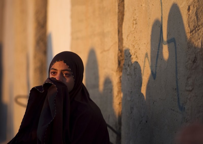 Francuske muslimanke u kućnom pritvoru zbog burki