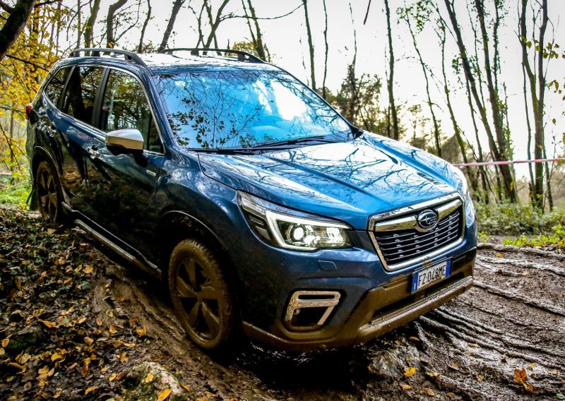 Subaru Forester e-Boxer: Hibridni pogon za sjajne vozne karakteristike na cesti i off-roadu