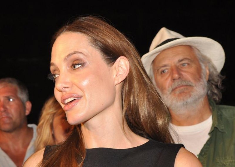 Angelina Jolie dolazi u Beograd