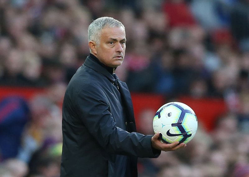 Jose Mourinho napokon pronašao dječaka o kojem priča cijeli tjedan; a nagrada mu je...