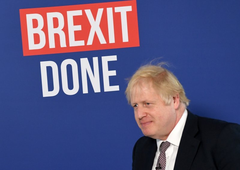 Boris Johnson poziva birače da ga podrže: Glas koji odlazi nekoj drugoj stranci, a ne konzevativnoj je glas protiv promjene