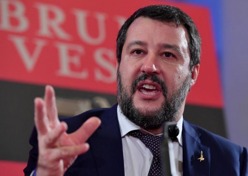 Salvini nastoji izbjeći suđenje za situaciju s migrantima