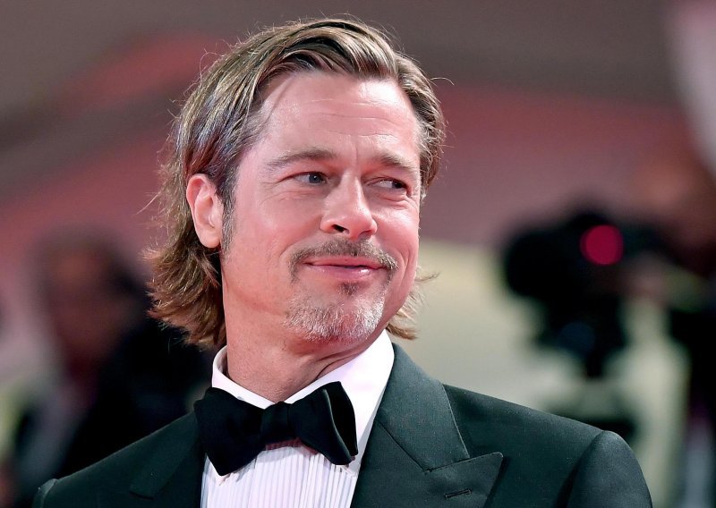 Nakon što je priznao da 20 godina nije plakao, Brad Pitt još je jednom progovorio o problemima s alkoholom