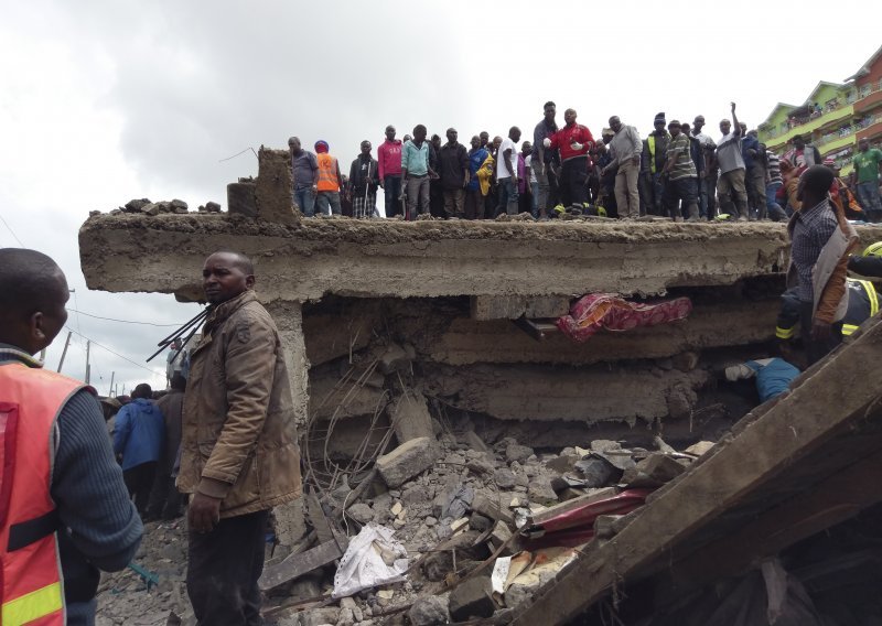 Srušila se stambena zgrada u Nairobiju, ima zarobljenih pod ruševinama