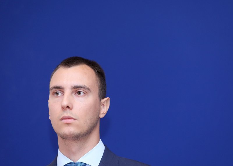 Škibola: Konačno je došao trenutak u kojem će ministar Bošnjaković interese građana staviti ispred profita