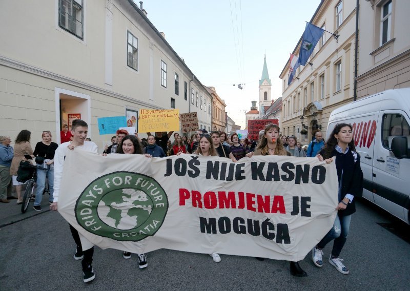 Ne poznaju život prije interneta, zanima ih biznis, skloni su depresiji i nacionalno isključiviji - hoće li 2020. zaljuljati svijet i u kojem smjeru?