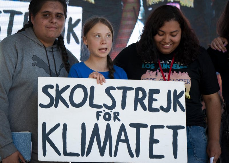 Otac Grete Thunberg zabrinut zbog njezinih izostanaka iz škole