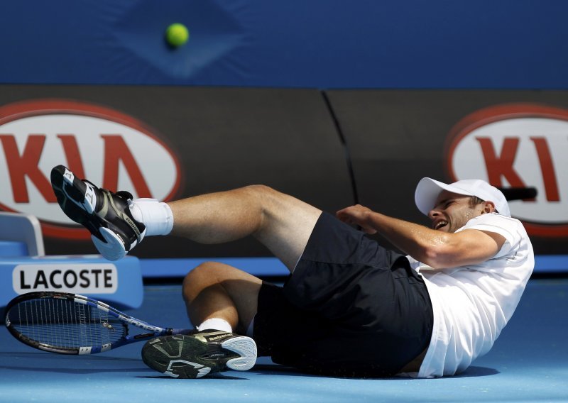 Roddick odustao od Roland Garrosa
