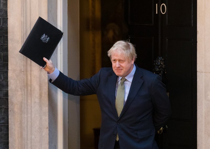 Johnson rekao Rohaniju da Britanija i dalje podržava nuklearni sporazum