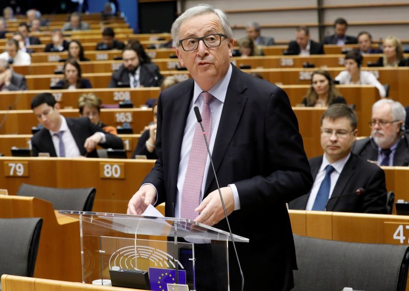 Juncker predstavio pet scenarija za budućnost EU27