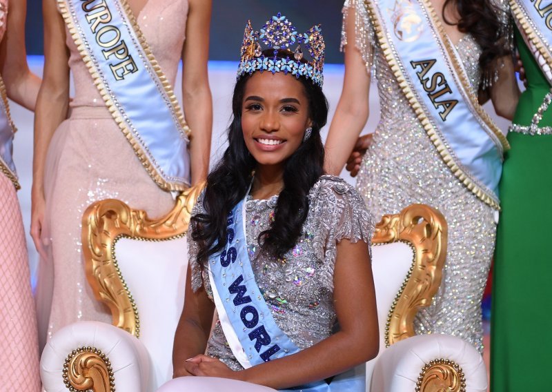 Prekrasna Jamajčanka nova je Miss svijeta 2019.