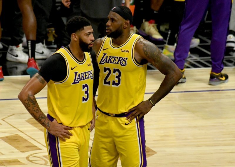 Nova pobjeda Lakersa i nevjerojatan rekord tandema LeBron James i Anthony Davis; ovo još nije viđeno!