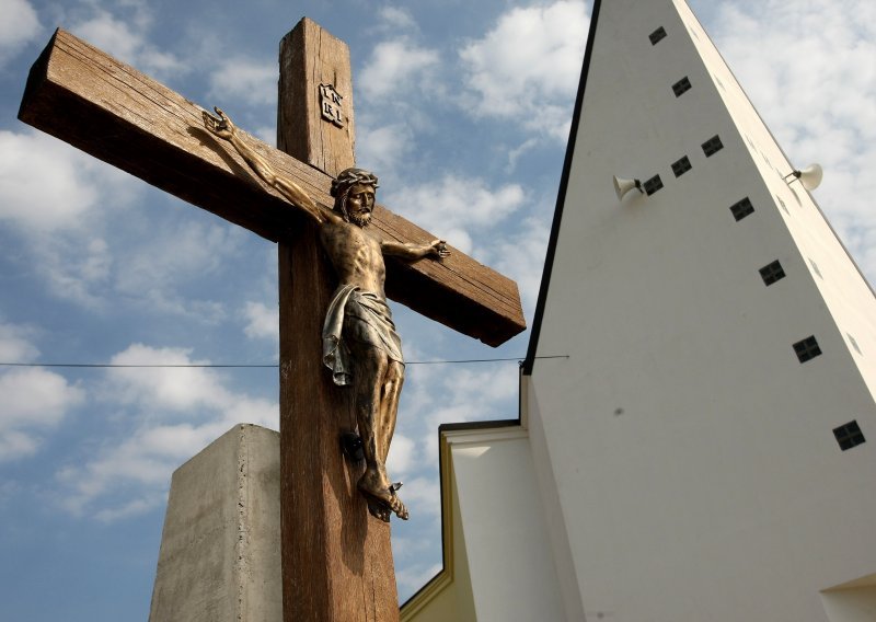 Župa u Brodu izbjegla stečaj, mora isplatiti 5000 kuna vjerovniku