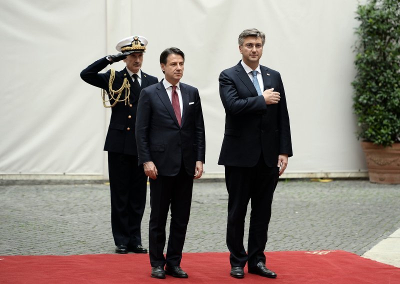 Conte i Plenković: Hrvatska i Italija bilježe uzlet u bilateralnim odnosima