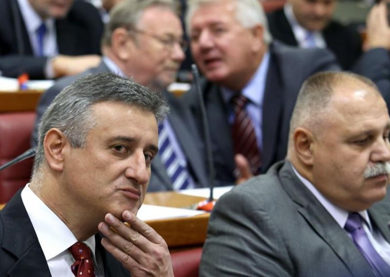 U dvije godine Karamarko u Saboru govorio samo 4 puta